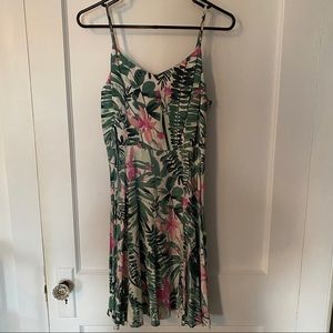 Old Navy NWT Floral Dress, Size M